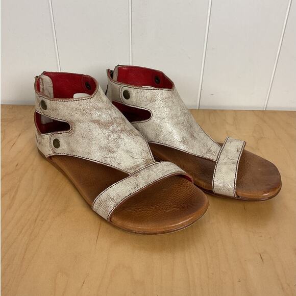 Bed Stu Women's Soto Cut Out Sandal T-Strap Flat Zipper Back Sandal Size 7.5 - Picture 5 of 10